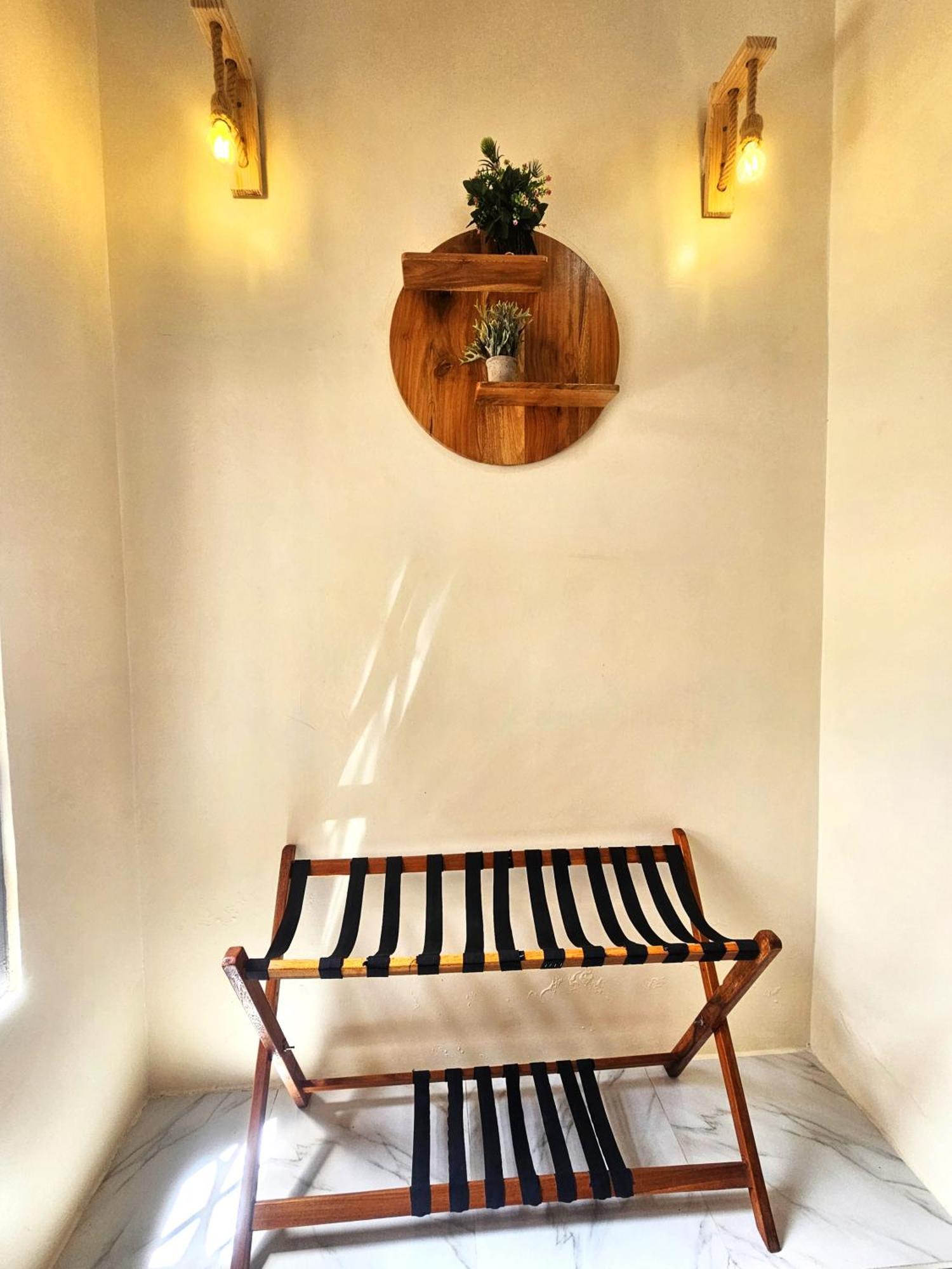 Safi House Bed & Breakfast Boma la Ngombe ภายนอก รูปภาพ