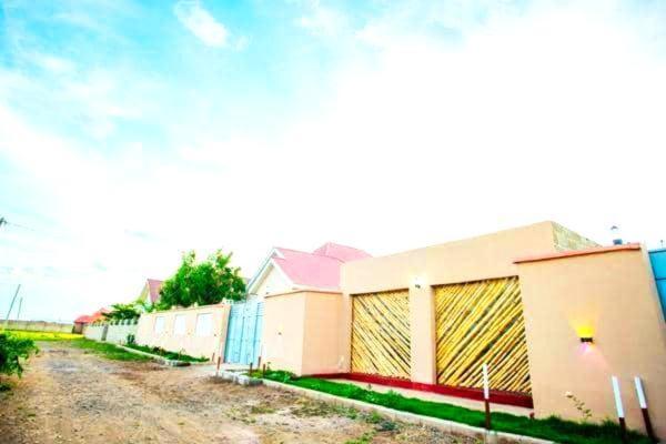 Safi House Bed & Breakfast Boma la Ngombe ภายนอก รูปภาพ